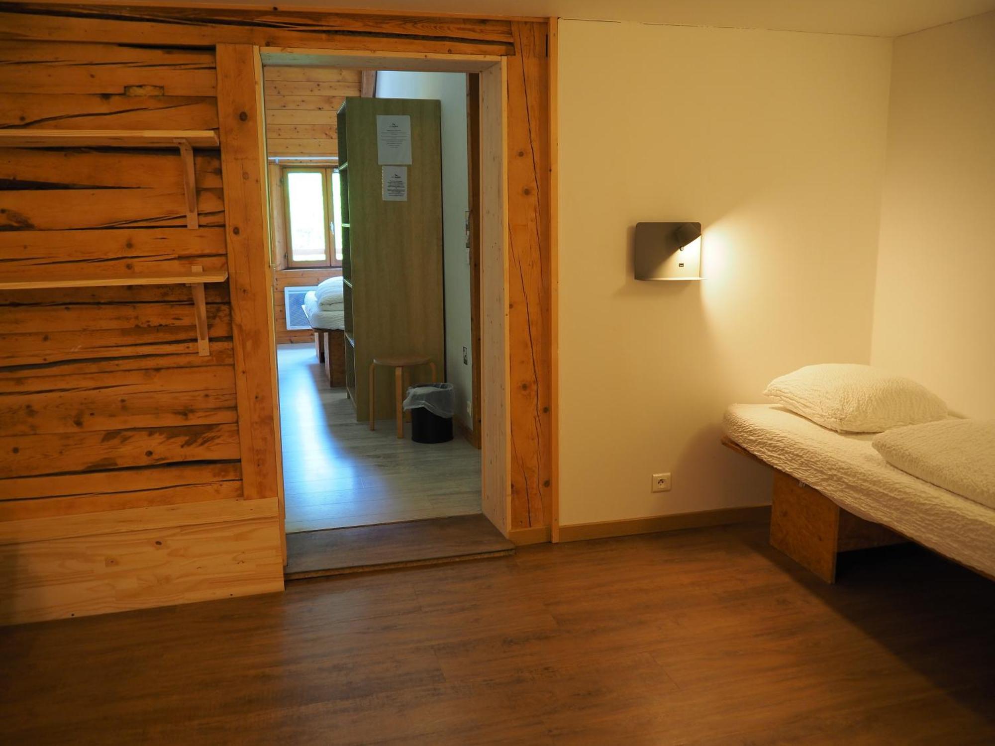 Auberge De Jeunesse Hi La Clusaz Buitenkant foto