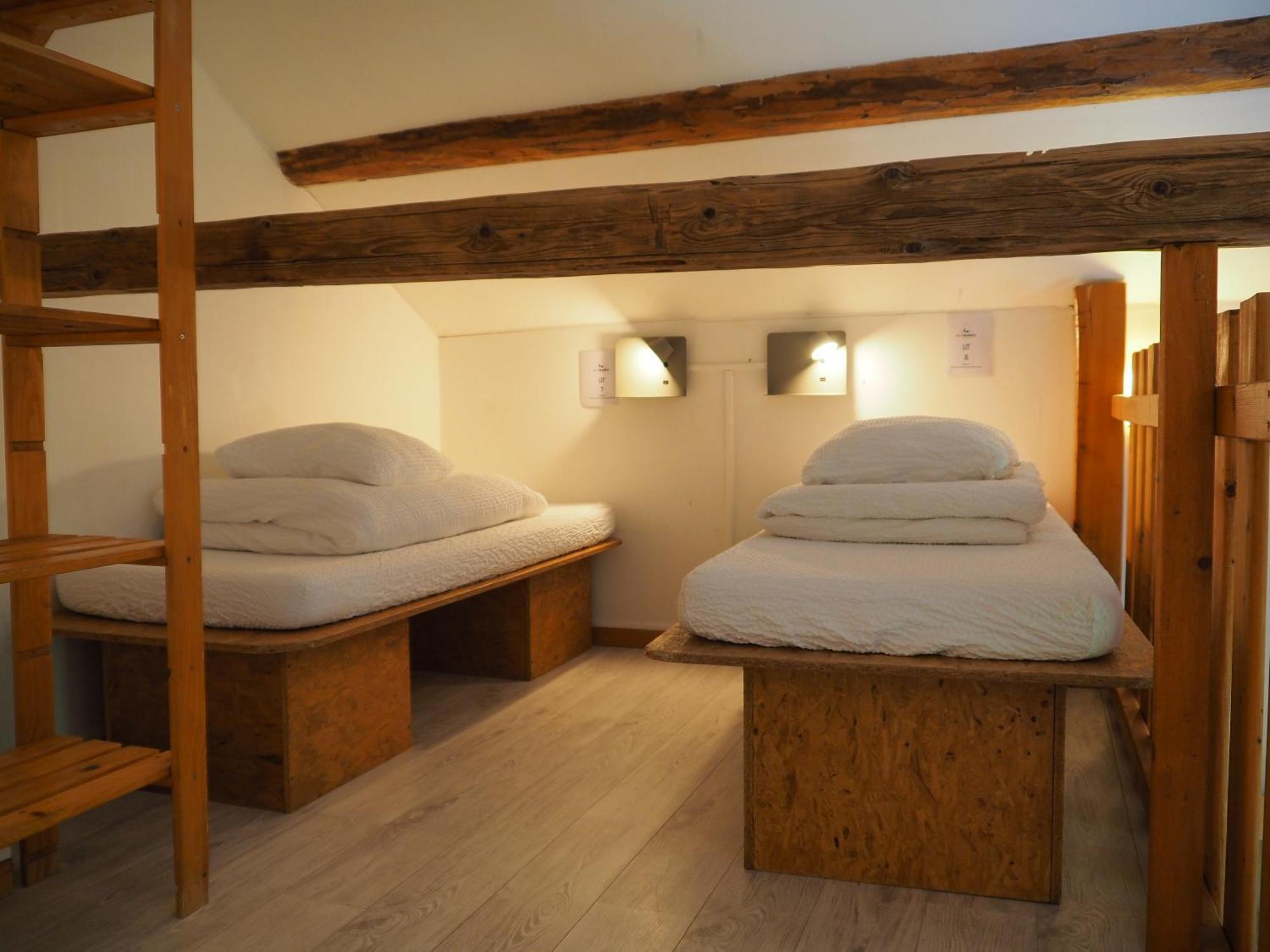 Auberge De Jeunesse Hi La Clusaz Buitenkant foto