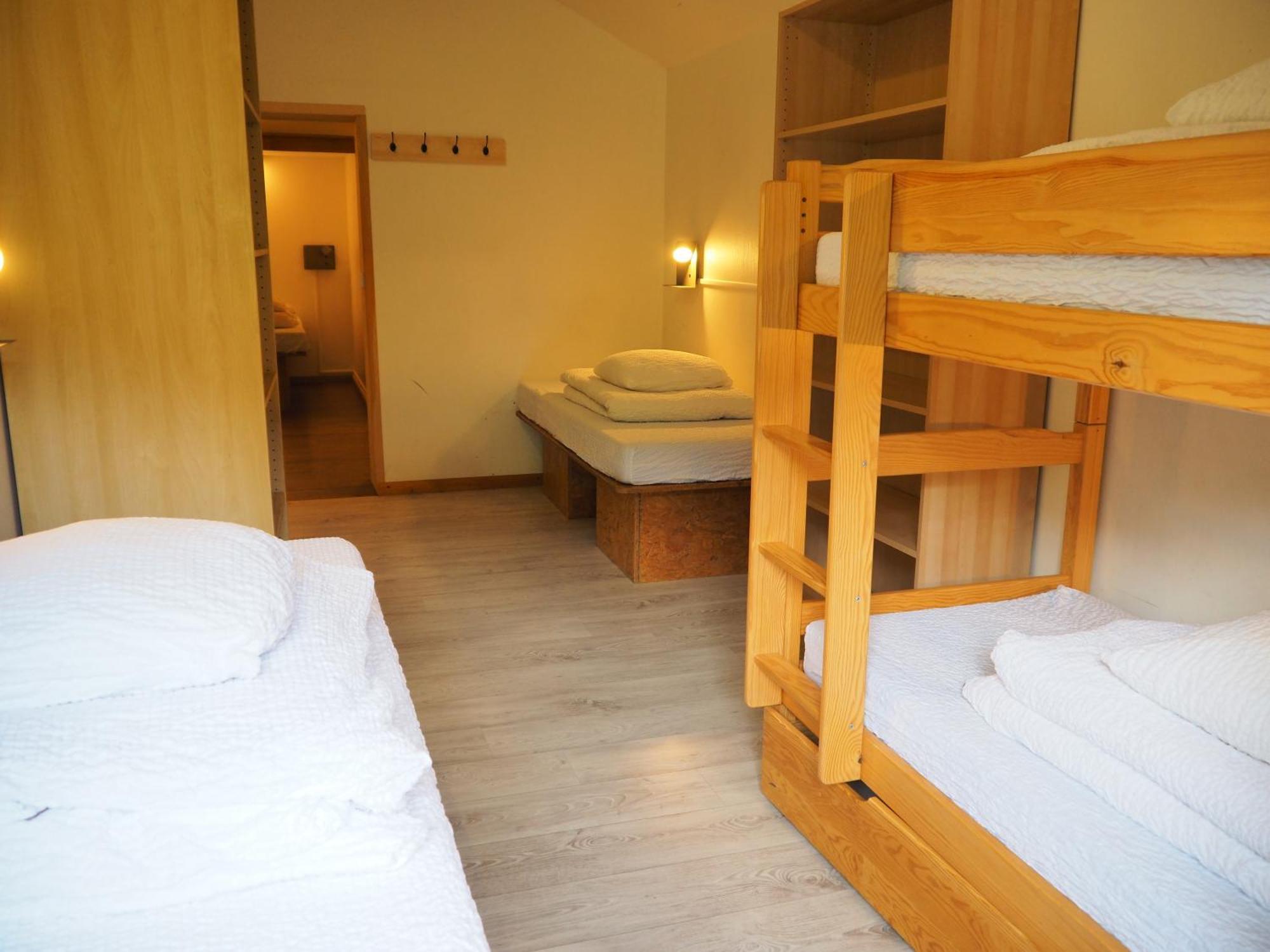 Auberge De Jeunesse Hi La Clusaz Buitenkant foto